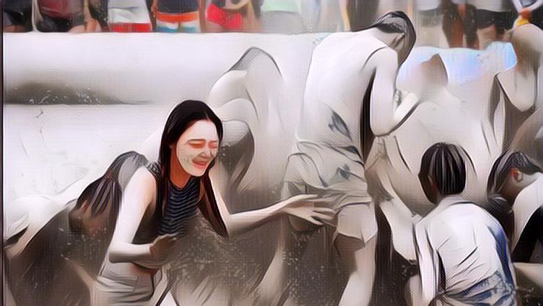 Menjelajahi Beragam Festival Unik di Dunia, dari Bakar-Bakar sampai Main Lumpur