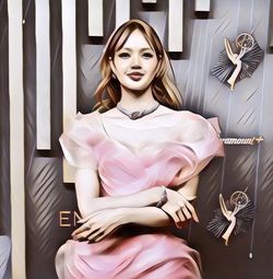 Lisa BLACKPINK Datang ke Emmy Awards 2025 dengan Perhiasan Seharga Rp 16,4 Miliar
