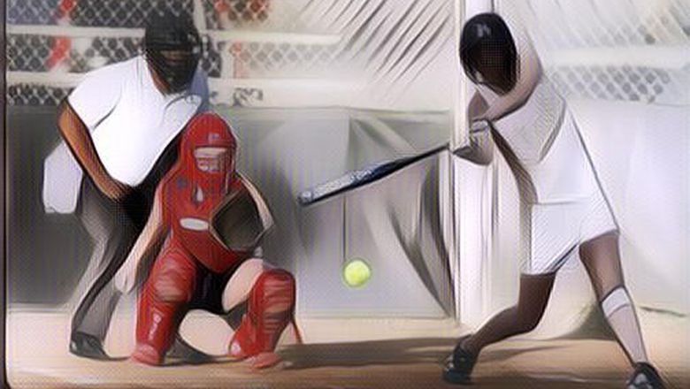 Cara dan Teknik Memukul Bola dalam Permainan Softball yang Benar