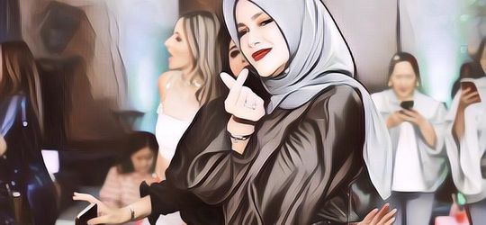 Begini Cerita Olla Ramlan yang Ditabrak Driver Ojol, Tapi ...