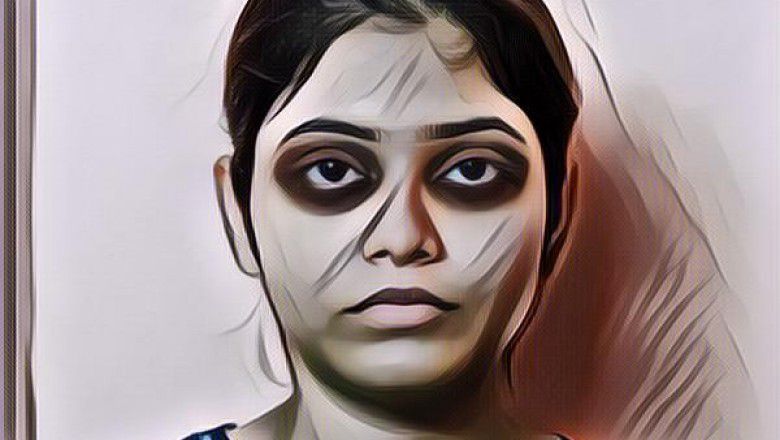 Cara Menghilangkan Kantung Mata Hitam yang Nggak Pakai Ribet!