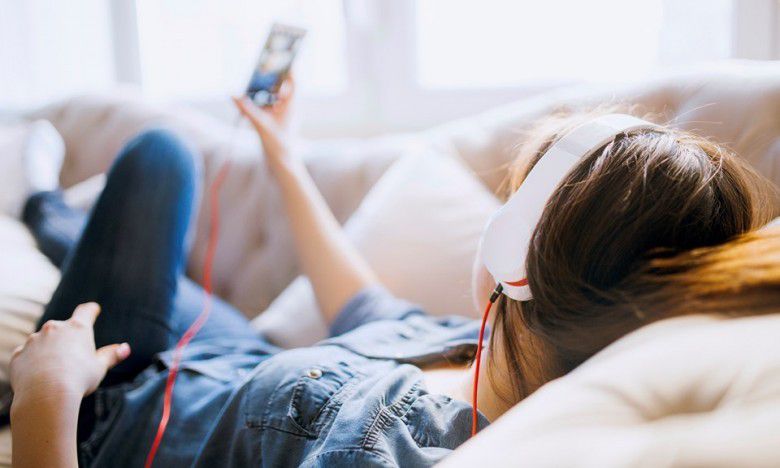 15. Kalian gak akan membiarkan siapa aja merusak harimu yang menyenangkan