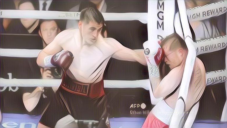 Dmitry Bivol Balas Kekalahan Atas Artur Beterbiev dan Rebut 4 Sabuk Light Heavyweight