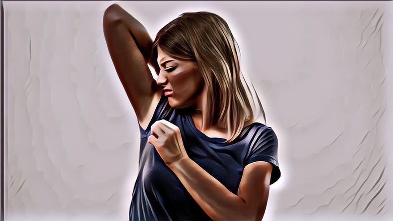 6 Bahan Pakaian Ini Bisa Bikin Kamu Bau Badan lho, Apa Aja?