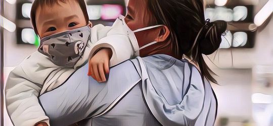 Terinfeksi Virus Corona, Bayi Ini Minta Gendong Ayahnya dari Ruang Isolasi