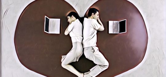 5 Tips Agar Tetap Bahagia Bersama Pasangan Saat LDR, Salah Satunya Jangan Suka Mengekang!