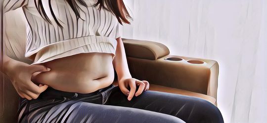 Tips Memilih Outfit yang Tepat untuk Menyamarkan Perut Buncit