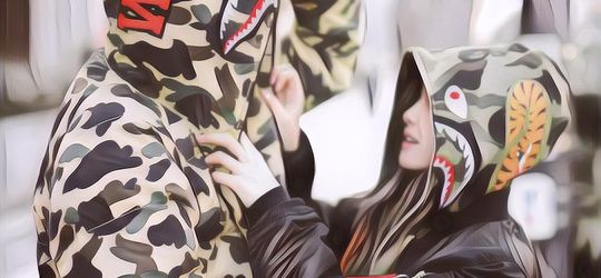 Beli Set Bape Original Habis 2,6 Juta, Kok Murah?