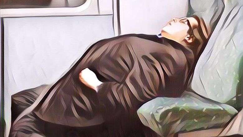 Gokil, 15 Foto Viral Orang Ketiduran dengan Posisi Lucu (Part II)