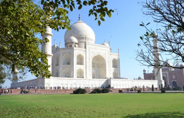 5. Taj Mahal
