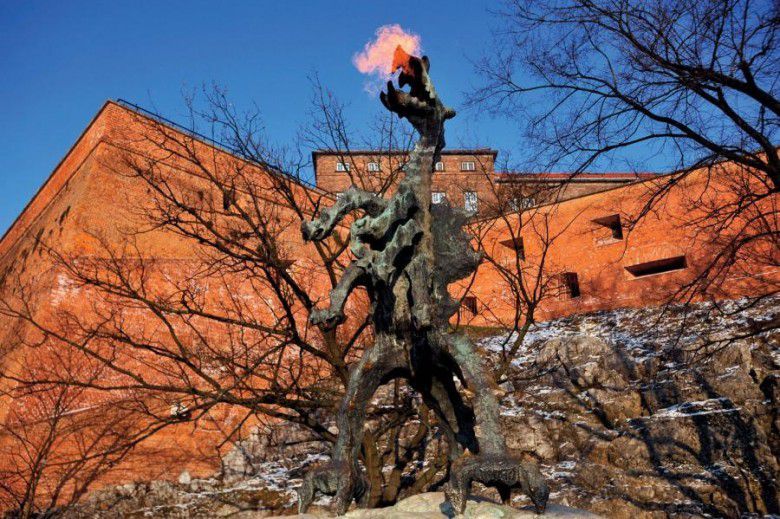 6. Sungai Vistula, sarangnya Smok Wawelski