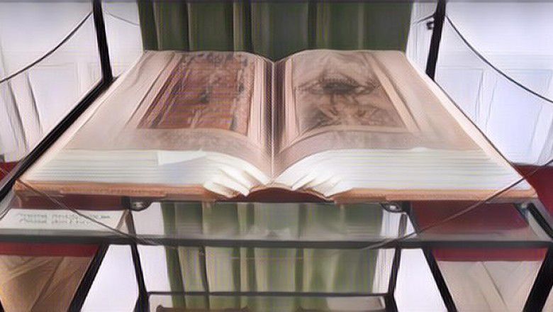 Buku Buat Pemuja Kejahatan, Dibuat Khusus Sama Raja Setan