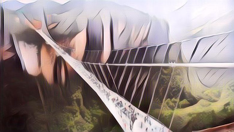 Bikin Merinding, Ini 4 Tempat Wisata Jembatan Kaca di Dunia