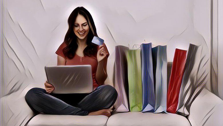 Masih Ragu Beli Baju Online? Ikutin Tips Ini Biar Nggak Ketipu