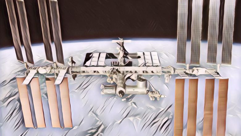 Berpuasa dan Beribadah di Luar Angkasa, Mau?