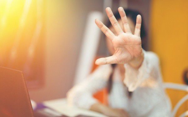 4. Lindungi Sesama Perempuan