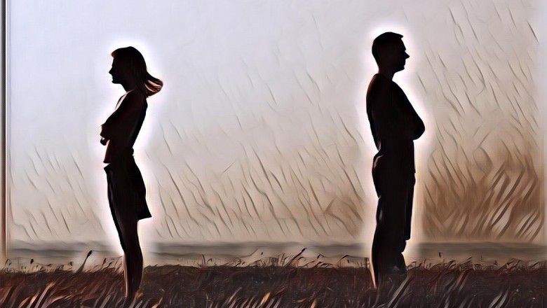 Sudah Tak Cocok? 7 Lagu Indonesia Ini Akan Mantapkan Hatimu Buat Putus