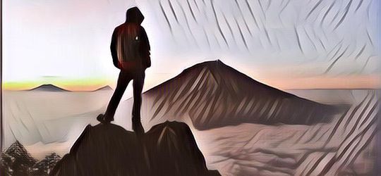 Mirip Pantai Selatan, Ada Larangan Pakai Baju Hijau Saat Mendaki Gunung Lawu