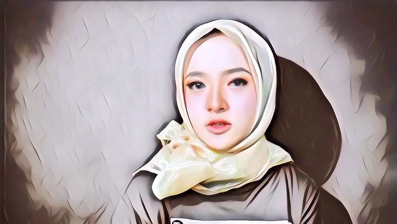 3 Fakta Tentang Khoirunissa, Vokalis Grup Gambus Sabyan