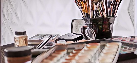 Gimana Ya Cara Declutter Makeup dan Skincare Supaya Nggak Numpuk? Simak Tips Berikut!