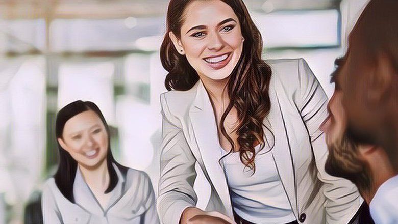 Bikin Bangga! Kisah Tiga Anak Sukses Yang Ayahnya Juru Parkir dan Ibunya Penjaga Warung