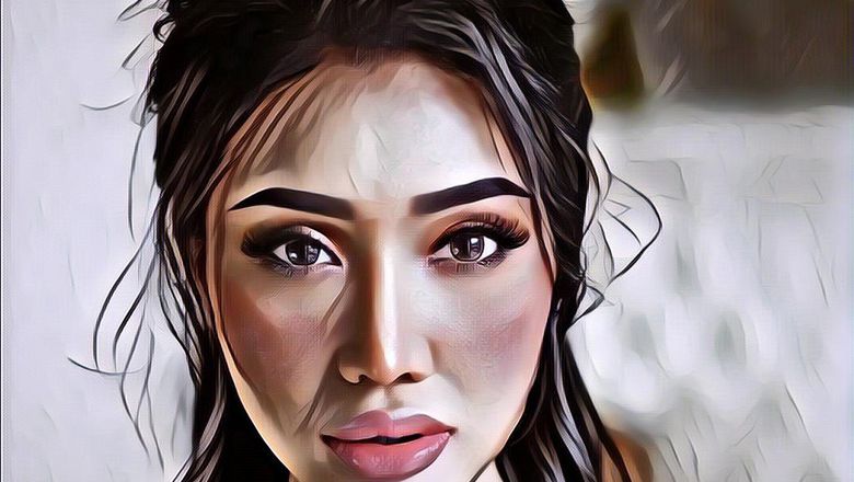 Beredar Foto Lawas Lucinta Luna Disandingkan dengan Potret Terbaru, Perbedaannya Fix Bikin Netizen Nyinyir