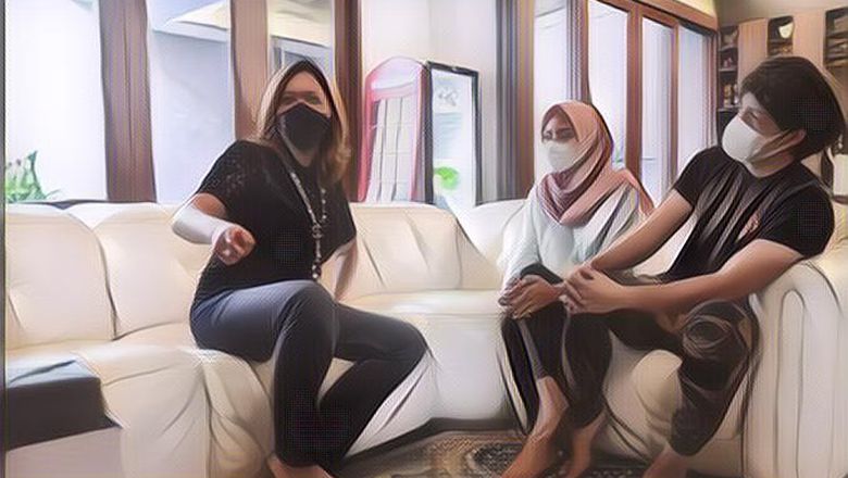 Maia Estianty Berikan Jam Tangan Mewah untuk Atta - Aurel yang Seharga Mobil