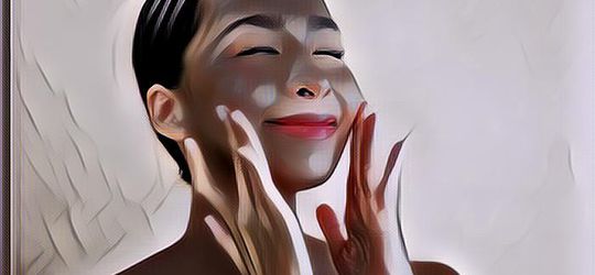 Kulit Glowing Seketika dengan 6 Antioksidan Terbaik untuk Kulit Berikut Ini