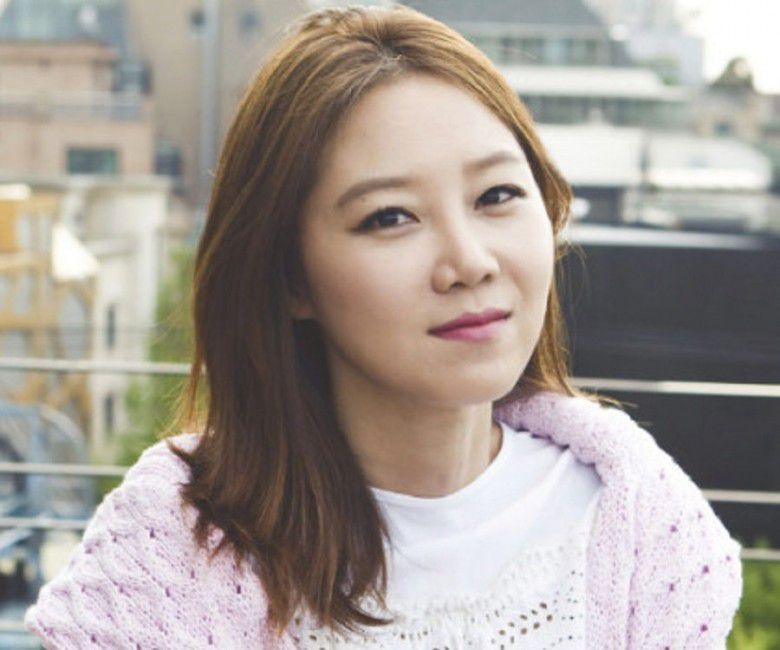 4. Gong Hyo Jin