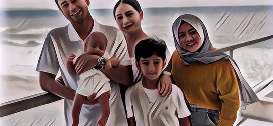 Klarifikasi Soal Mbak Lala Manfaatkan Anaknya Buat Ngemis Online, Reaksi Bijak Raffi Ahmad Disorot