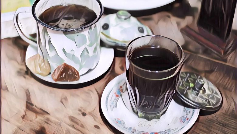 Viral Warung Kopi yang Tiba-tiba Sepi Pelanggan dan Muncul Belatung di Makanan, Begini Ceritanya