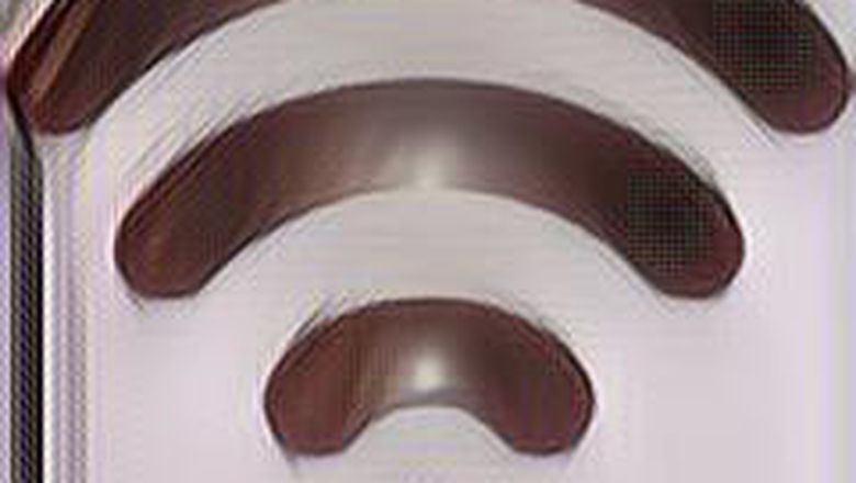 Cara Menguatkan Sinyal HP, Kamu Harus Coba!