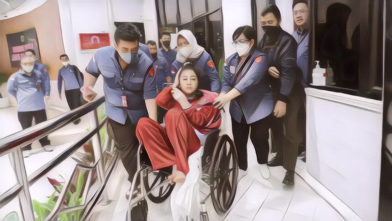 Hasnaeni Si Wanita Emas Pakai Rompi Pink Saat Ditahan Kejagung, Apa Artinya?