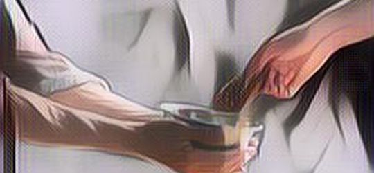 Viral Video yang Memperlihatkan Seorang Pengemis yang Pulang dengan Mobil Mewah Setelah Minta-Minta