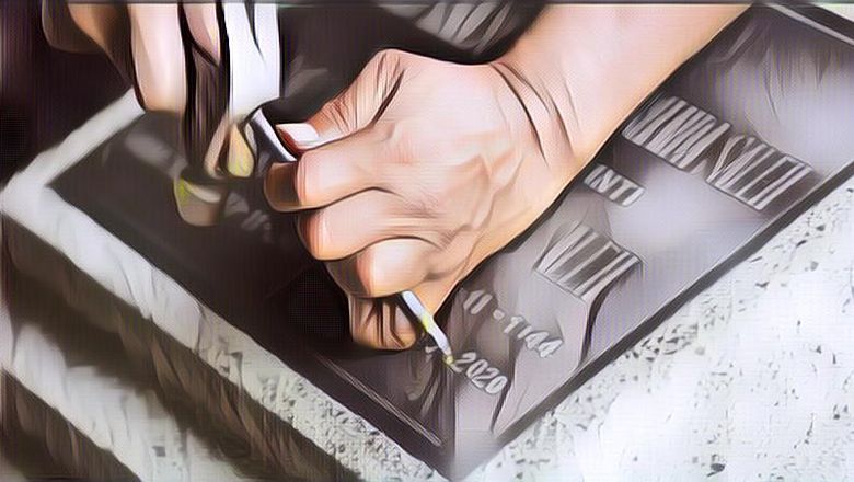 Ngeri Banget! Berprofesi Sebagai Pembuat Batu Nisan, Pria Ini Kerap Didatangi Arwah Saat Sedang Menyelesaikan Pesanan