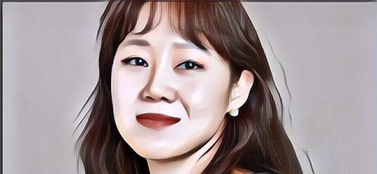 Ditinggal Suami Wamil, Gong Hyo Jin Nikmati Liburan Musim Dingin dengan Bermain Ski