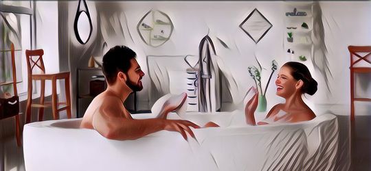 Konten 19+! 7 Foto Mesra Pasangan Selebritis Mandi Bareng, Duh Bikin Mupeng~