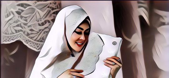 11 Rekomendasi Mukena Lokal Yang Cantik Untuk Dipakai di Hari Lebaran.. Ada Buatan Artis!