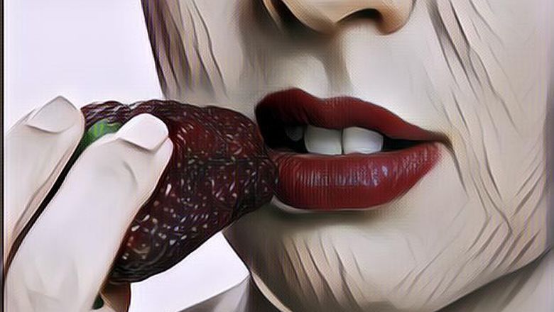 Cara Mencerahkan Bibir dengan Buah, Lebih Alami dan Minim Efek Samping