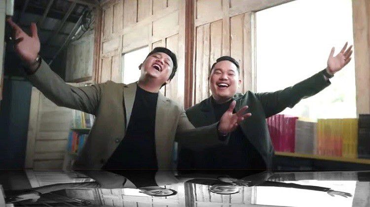 Terjemahan Lirik Lagu Sanes - GuyonWaton feat. Denny Caknan