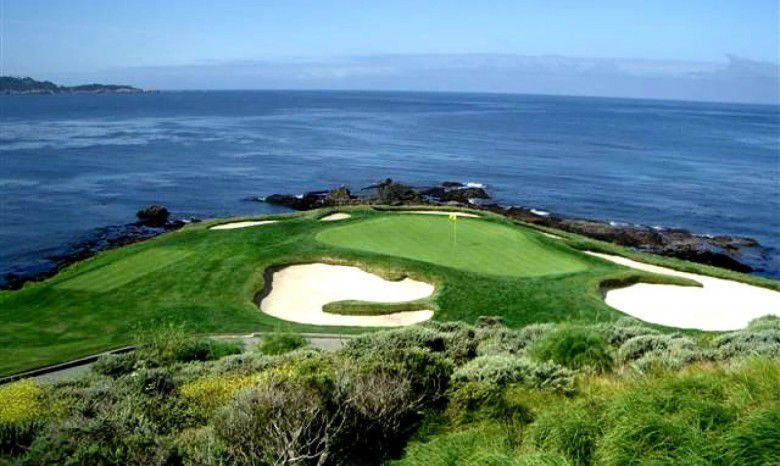 5. Pebble Beach Golf Links - Pebble Beach, Amerika Serikat