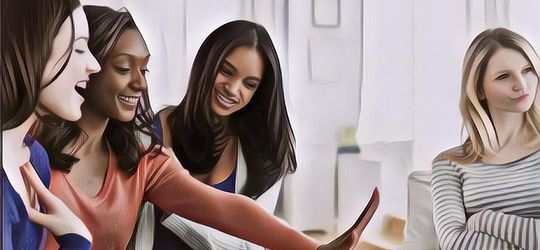 Ternyata 5 Zodiak Ini Punya Sifat Cemburuan dan Mudah Iri Banget