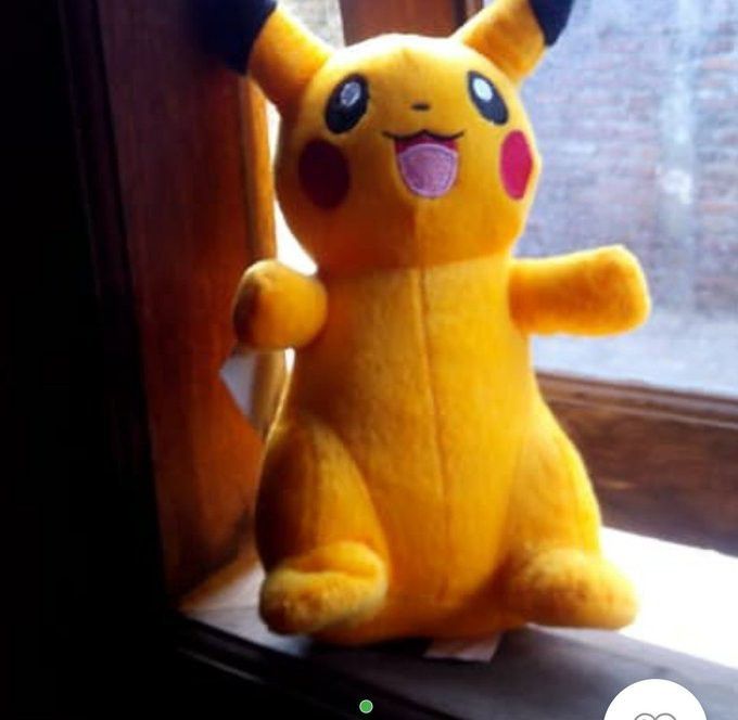 3. Pikachu Tinggi