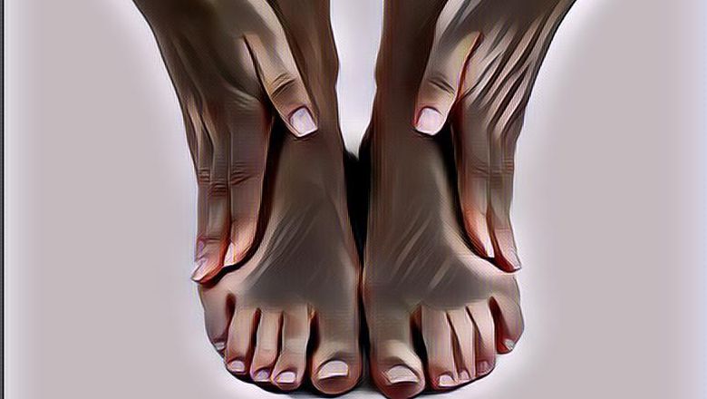 Sayangi Kesehatan Kaki Kalian dengan Tidak Melakukan Hal-hal Ini