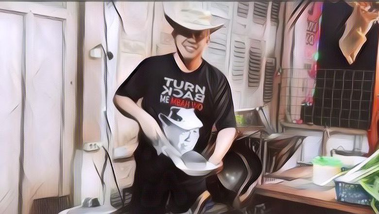 Viral Mantan Pilot Pesawat Tempur yang Kini Beralih Jadi Penjual Bakmi dan Sate