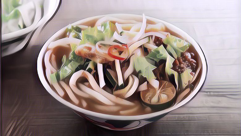 Salut Banget! Pria Ini Setiap Pagi Kerja Kantoran, Malamnya Langsung Jualan Laksa