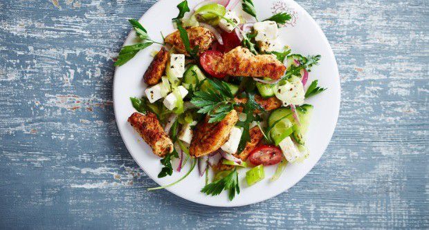 2.Vegetables Salad with chicken and cheese