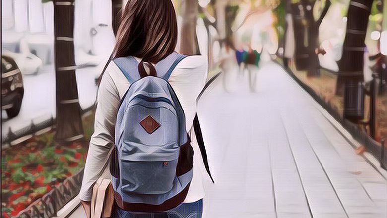 Beginilah Kepribadian Kalian yang Suka Pakai Tas Ransel, Kalian Gimana?