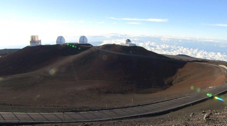 3. Memiliki observatorium canggih di puncak gunung 
