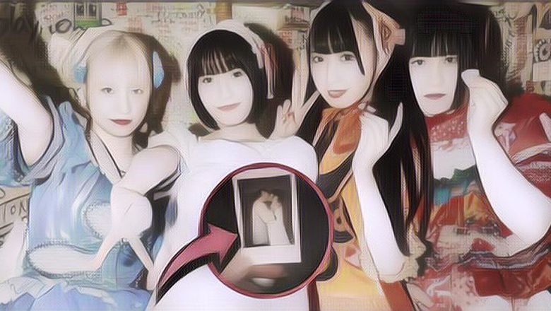 Waduh! Beri Fan Service Ciuman Untuk Para Fans, Aksi Idol Grup Underground Jepang Ini Ramai Dikecam